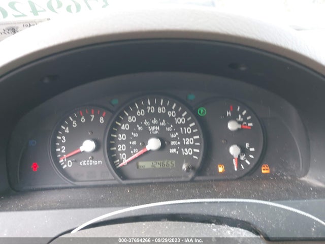 2004 KIA SORENTO LX/EX VIN: KNDJC733145213302