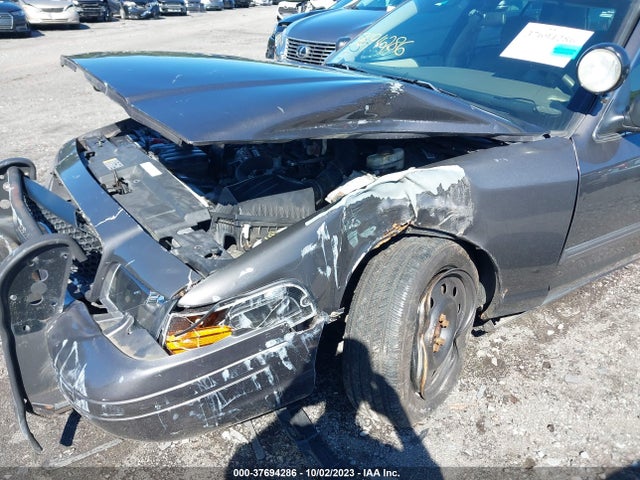 2010 FORD POLICE INTERCEPTOR VIN: 2FABP7BVXAX123562