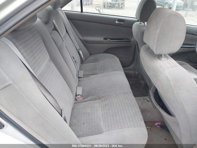 2005 TOYOTA CAMRY LE/XLE VIN: 4T1BF32K15U101602