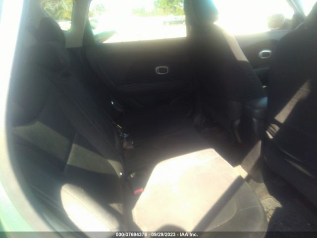 KNDJN2A24E7049301 KIA Soul Base