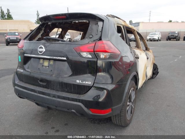 JN8AT2MV3JW311745 Nissan Rogue Sl
