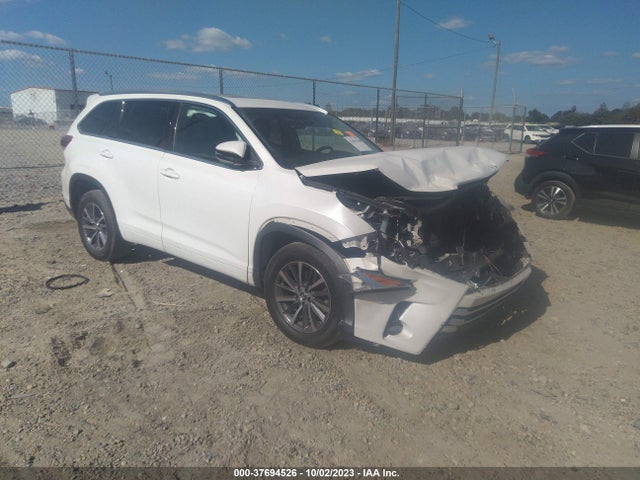 2017 5TDKZRFH8HS507589 main image