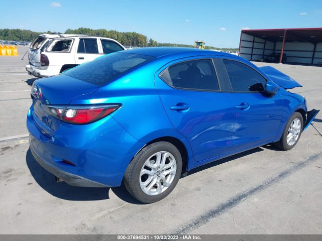 3MYDLBZV0GY138853 Scion IA