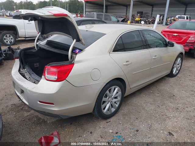 Chevrolet MALIBU LT 2015 1G11D5SL0FF105987 Image 4