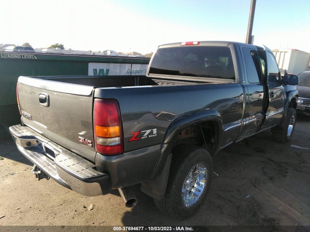 2002 GMC SIERRA 1500 SLE VIN: 2GTEK19T921208324