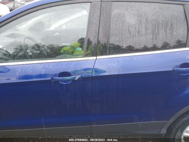 1FMCU9GX9GUC47914 Ford ESCAPE SE