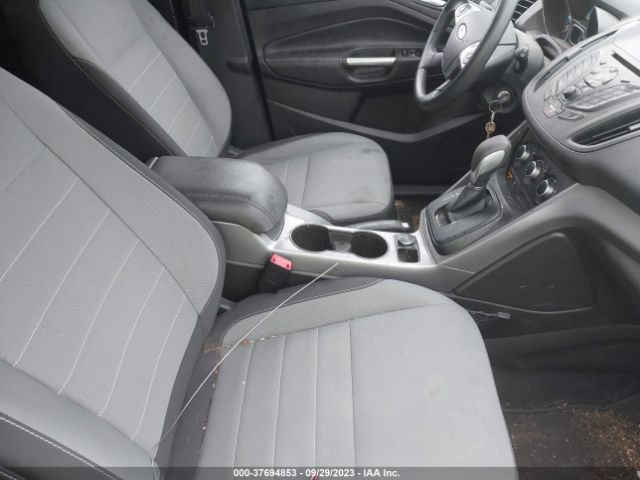 1FMCU9GX9GUC47914 Ford ESCAPE SE