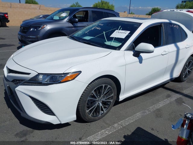 Toyota CAMRY SE 2019 4T1B11HK3KU773361 Image 2