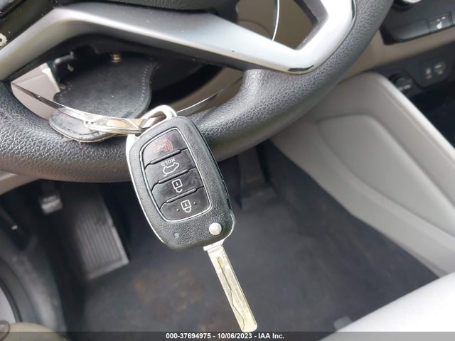 Hyundai TUCSON SEL 2018 KM8J3CA41JU759373 Image 11