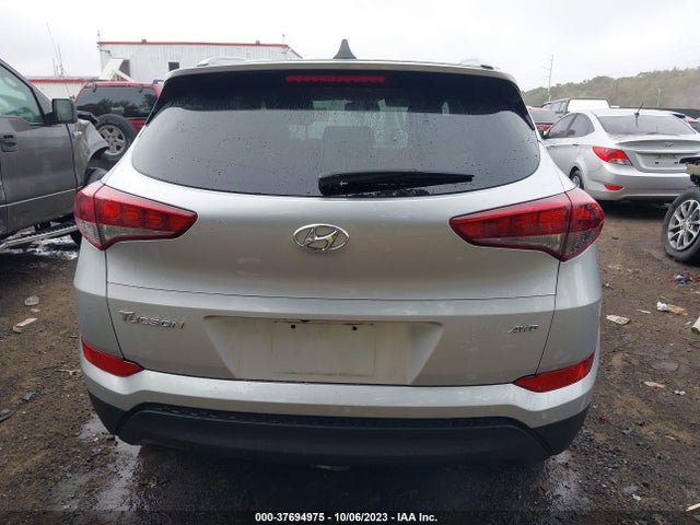 Hyundai TUCSON SEL 2018 KM8J3CA41JU759373 Image 16