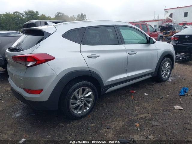Hyundai TUCSON SEL 2018 KM8J3CA41JU759373 Image 4