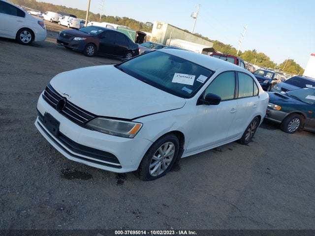 3VWD17AJ8FM292658 Volkswagen Jetta Sedan 1.8t Se