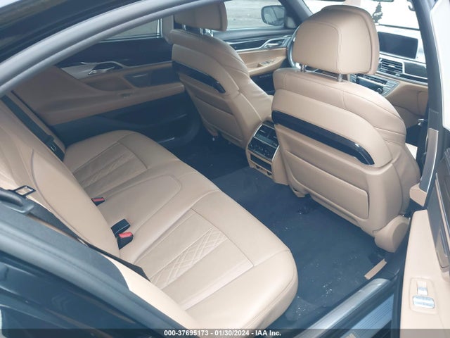 WBA7F2C5XHG421448 BMW 750i