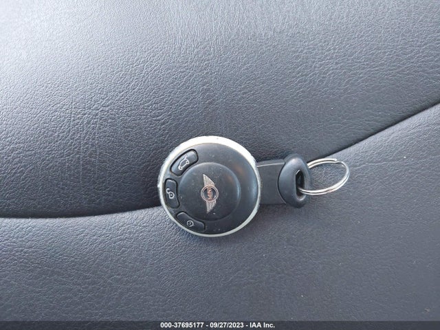 2009 MINI COOPER HARDTOP WMWMF33599TW70499 Photo 10