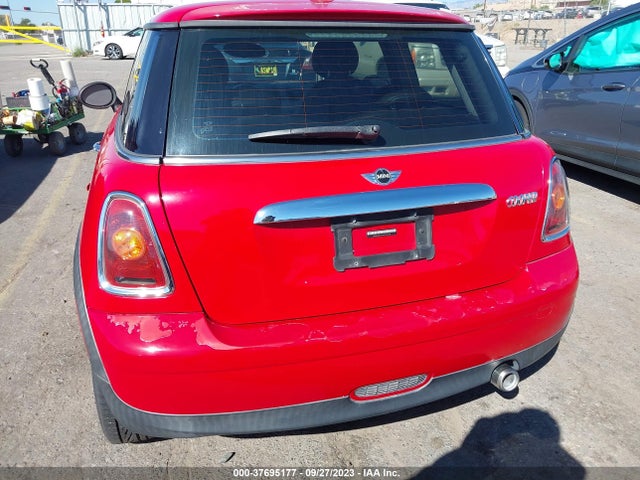 2009 MINI COOPER HARDTOP WMWMF33599TW70499 Photo 5