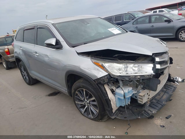 Toyota Highlander Xle/se 2017 5TDKZRFH7HS523394 Image 1