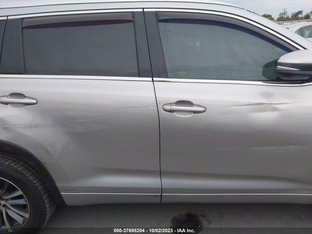Toyota Highlander Xle/se 2017 5TDKZRFH7HS523394 Image 14