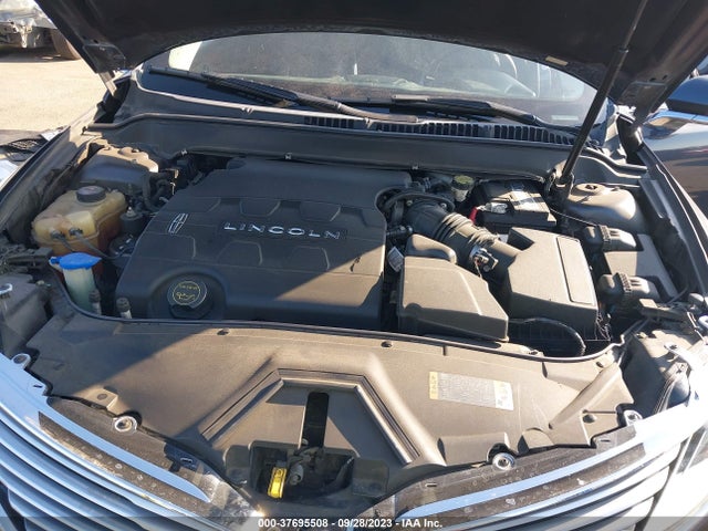 2014 LINCOLN MKZ VIN: 3LN6L2GK0ER828119