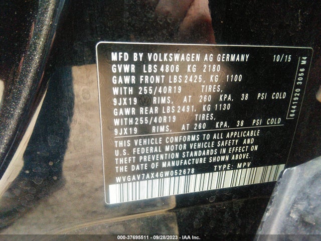 WVGAV7AX4GW052678 Volkswagen Tiguan R-line