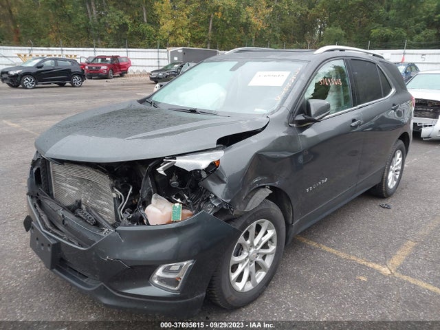 Chevrolet EQUINOX LT 2018 2GNAXSEV6J6102404 Image 2