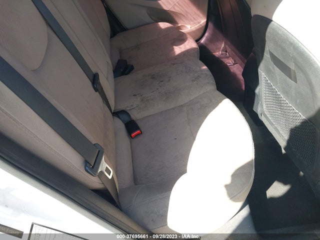 2015 HYUNDAI ELANTRA SE VIN: 5NPDH4AE0FH566408