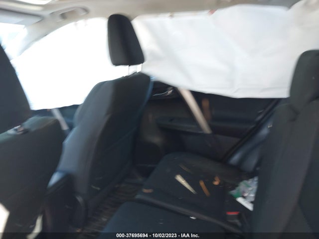 2015 TOYOTA RAV4 XLE VIN: 2T3RFREV5FW254290