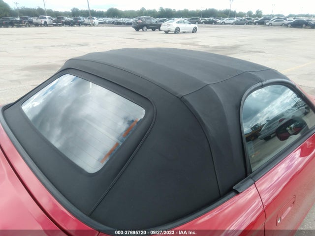 2002 TOYOTA MR2 SPYDER VIN: JTDFR320520051592