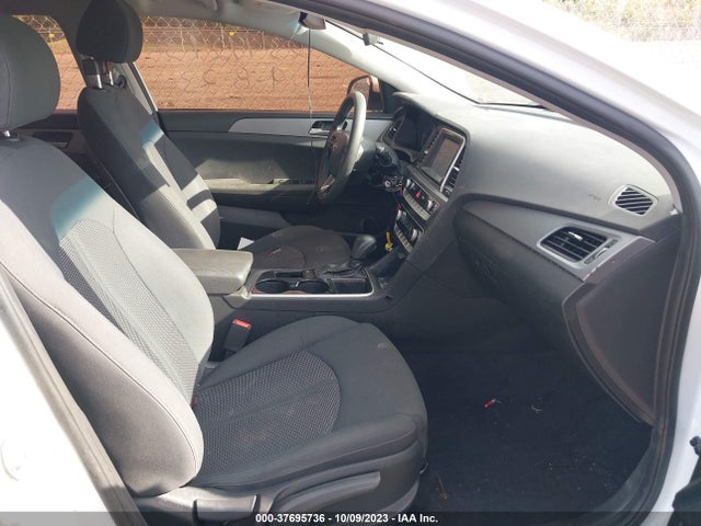 Hyundai SONATA SE 2019 5NPE24AF9KH735253 Image 5
