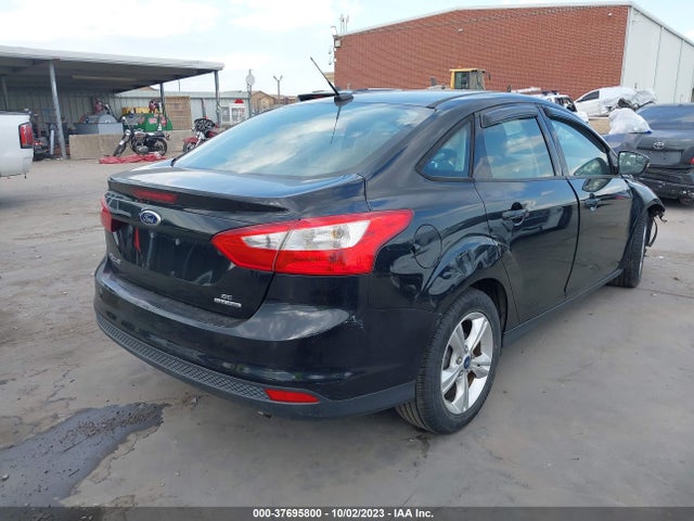 Ford FOCUS SE 2014 1FADP3F20EL362557 Image 4