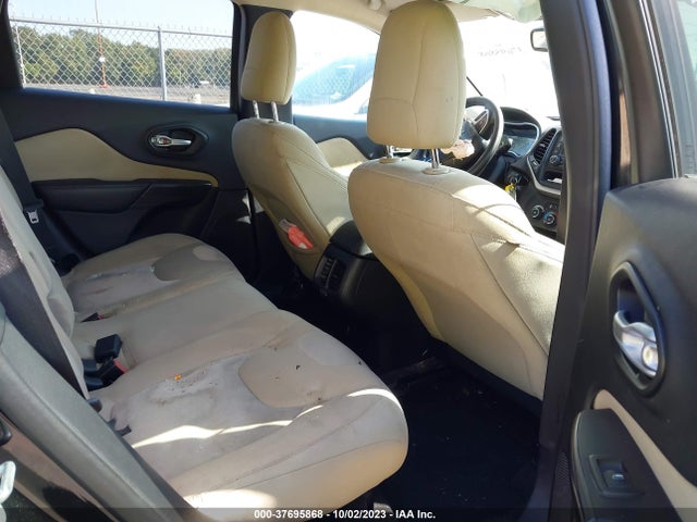 2016 JEEP CHEROKEE SPORT VIN: 1C4PJLAB1GW320030