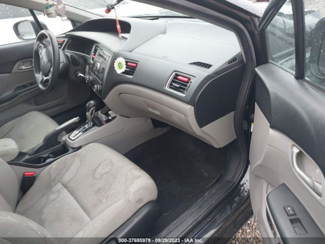 19XFB2F50EE252476 Honda Civic Sedan Lx