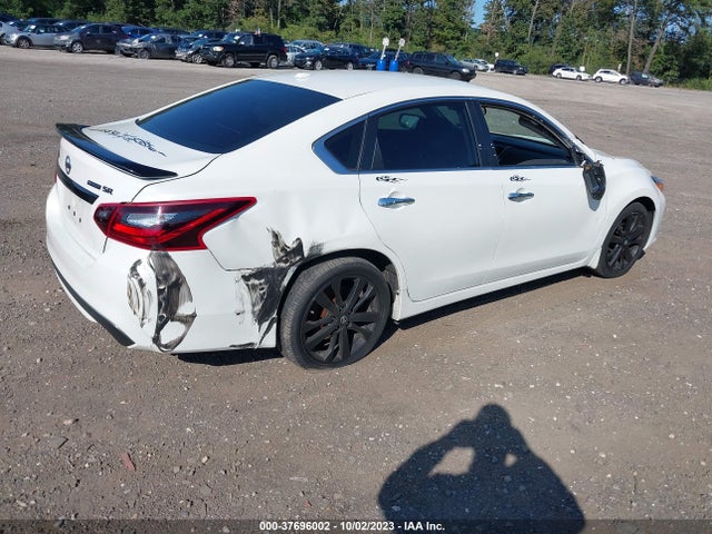 Nissan Altima 2.5 Sr 2018 1N4AL3AP1JC243752 Image 4