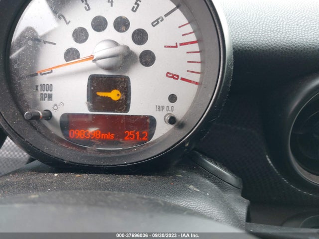 2013 MINI COOPER CONVERTIBLE WMWZP3C54DT551142 Photo 6