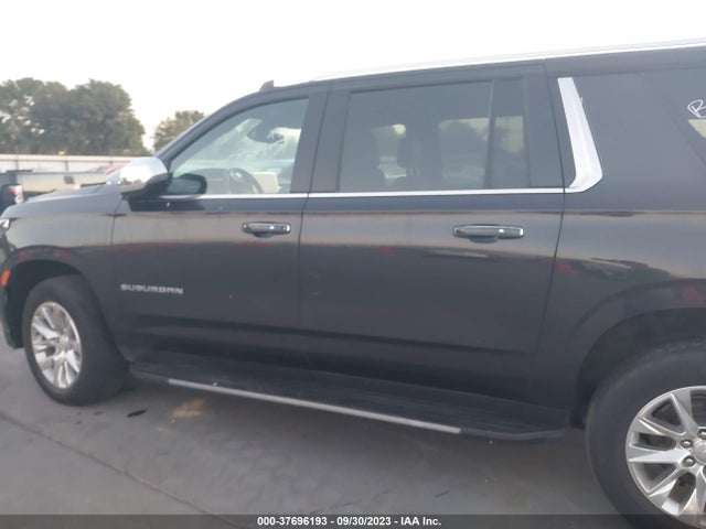 Chevrolet Suburban Premier 2022 1GNSKFKD3NR240417 Image 14