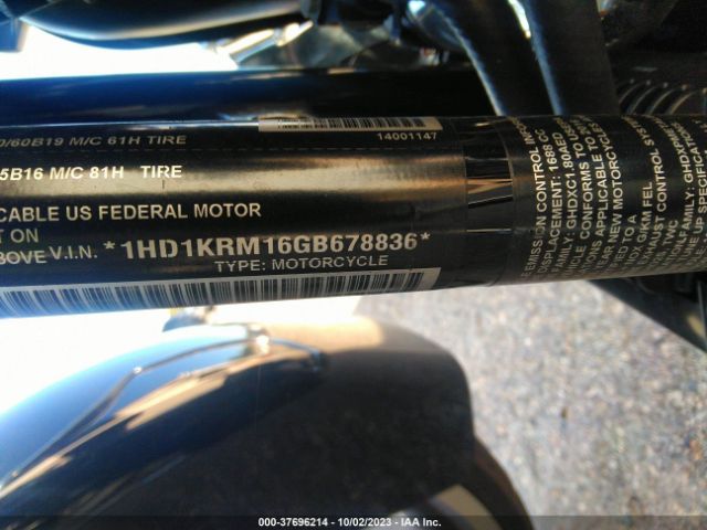 2016 HARLEY-DAVIDSON FLHXS 1HD1KRM16GB678836 Photo 9