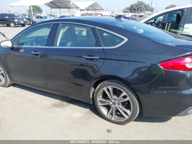 3FA6P0D97KR206875 Ford Fusion Titanium