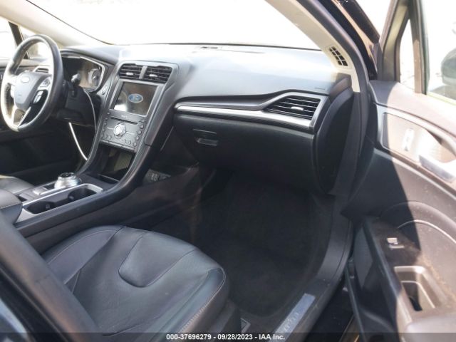 3FA6P0D97KR206875 Ford Fusion Titanium