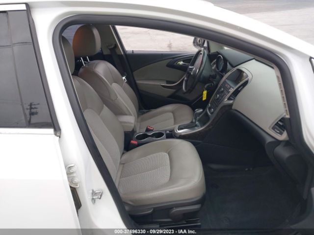 1G4PW5SK0G4171841 Buick Verano Sport Touring