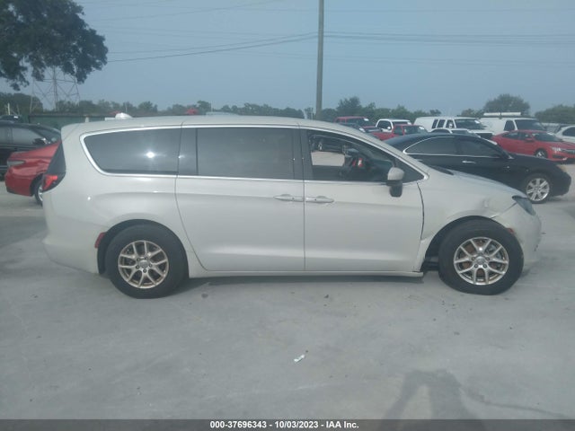 Chrysler Pacifica Touring 2017 2C4RC1DG9HR721737 Image 13