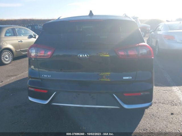 KNDCB3LC5K5253321 KIA NIRO LX