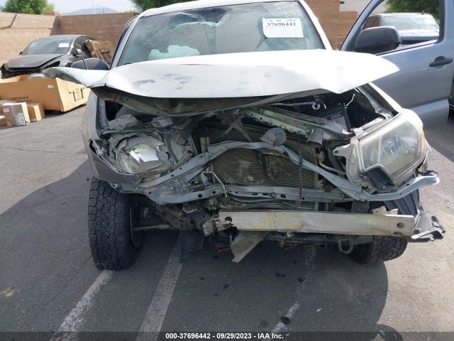 Toyota TACOMA 2015 5TFJX4CNXFX049690 Image 10