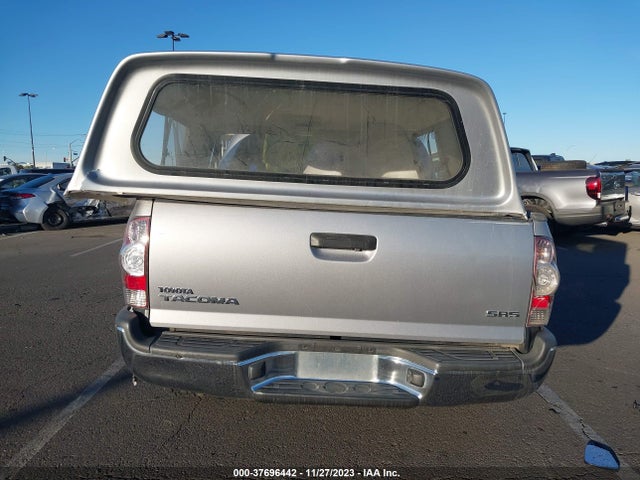 Toyota TACOMA 2015 5TFJX4CNXFX049690 Image 17