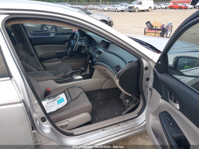 2011 HONDA ACCORD 2.4 LX-P VIN: 1HGCP2F40BA058977