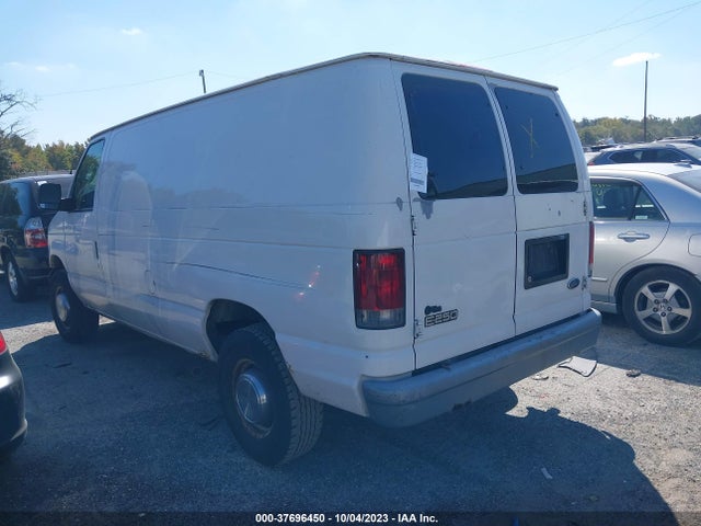 2004 FORD ECONOLINE CARGO VAN VIN: 1FTNE24W04HA10035