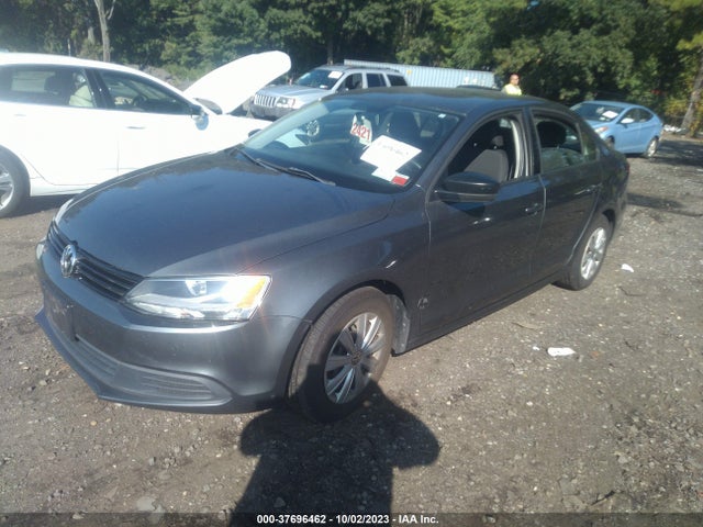 3VW2K7AJ4EM236266 Volkswagen Jetta Sedan S
