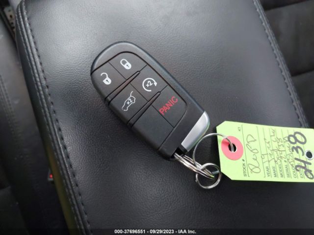 1C4RJFAG8KC532438 Jeep Grand Cherokee Altitude