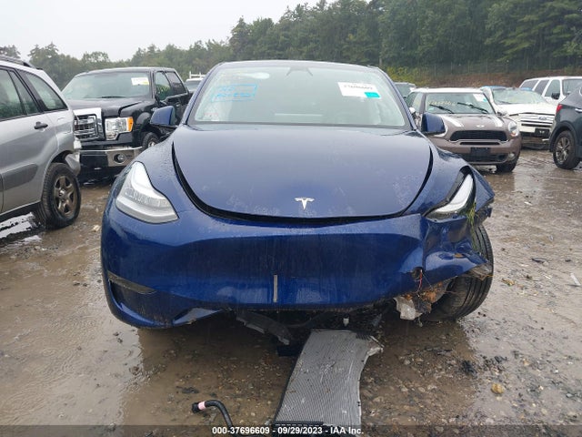 7SAYGDEE7NF383926 Tesla Model Y Long Range Dual Motor All-wheel Drive