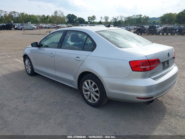 3VWD17AJ2FM293353 Volkswagen Jetta Sedan 1.8t Se