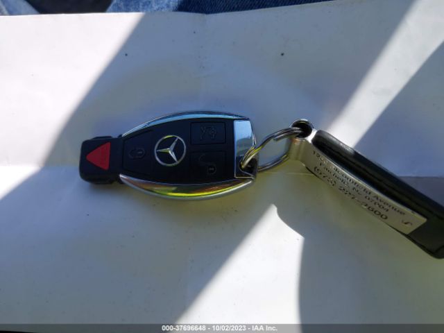 2016 MERCEDES-BENZ E-CLASS WDDHF8JB5GB279935 Photo 10