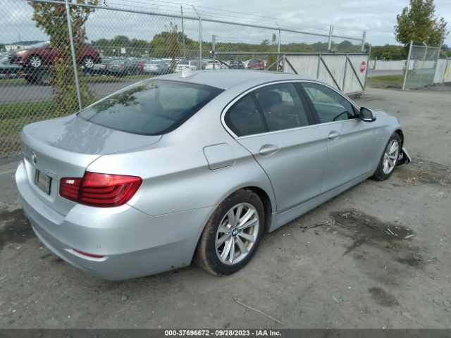 2016 BMW 528I WBA5A7C51GG145761 Photo 3